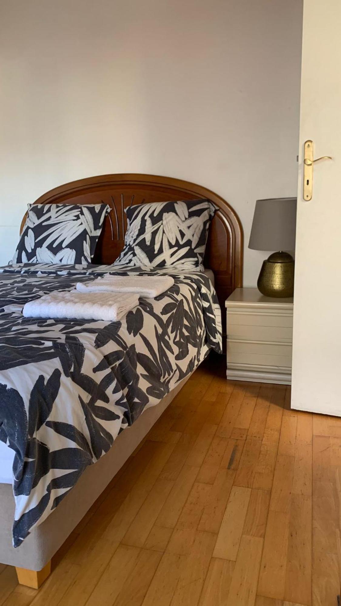 Pavillon & Jardinet A 5 Mn Paris , 30 Mn Stade De France Au Pied Du Rer B Cachan Eksteriør bilde