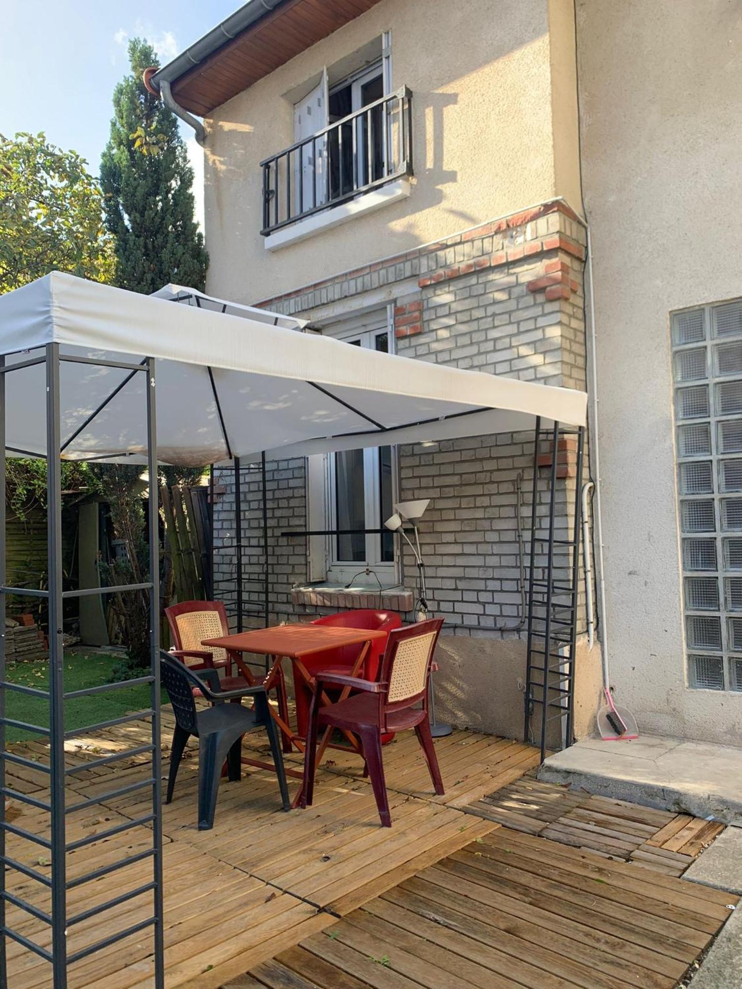 Pavillon & Jardinet A 5 Mn Paris , 30 Mn Stade De France Au Pied Du Rer B Cachan Eksteriør bilde